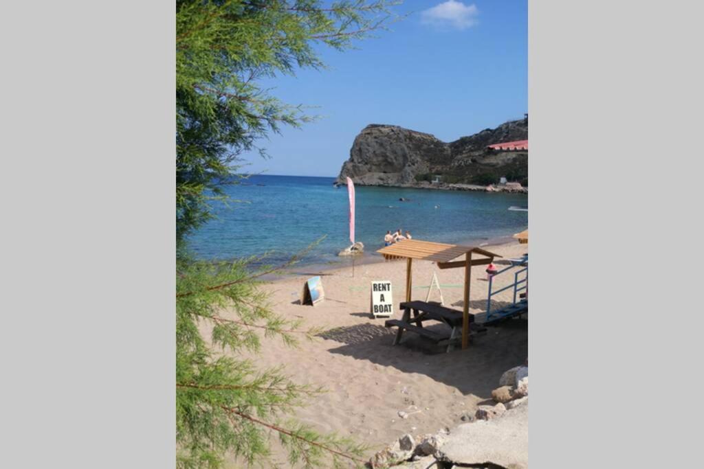 Stegna On Sea Apt Apartamento Archangelos  Exterior foto